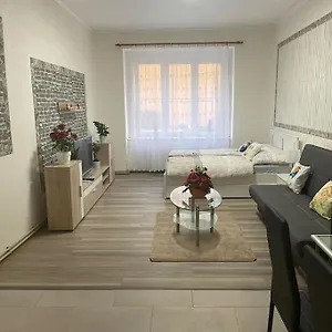  Apartmán Honza O2 Arena