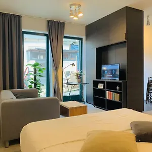  Apartmán Cozy Friendly Place With Free Parking
